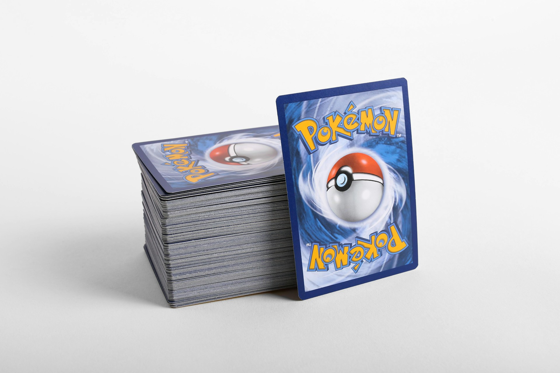 Pokémon Surging Sparks